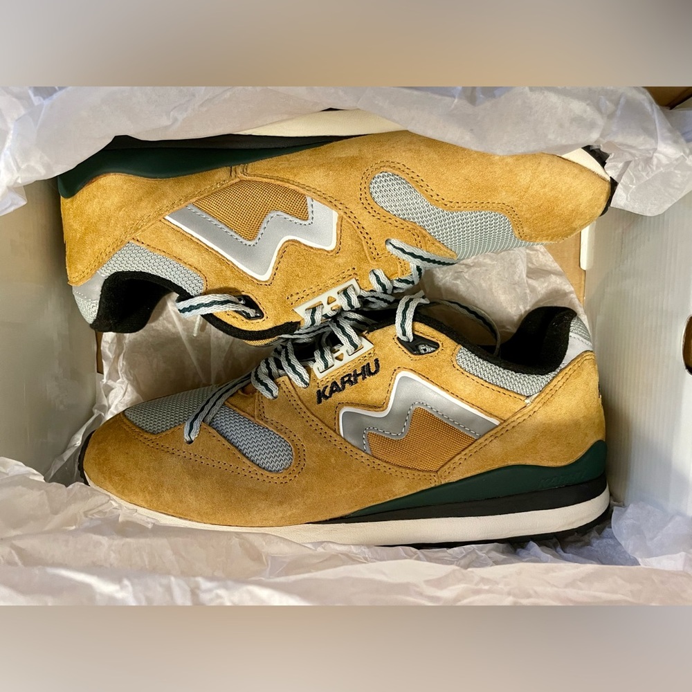 Karhu Men's Sneakers in Yellow and Gray